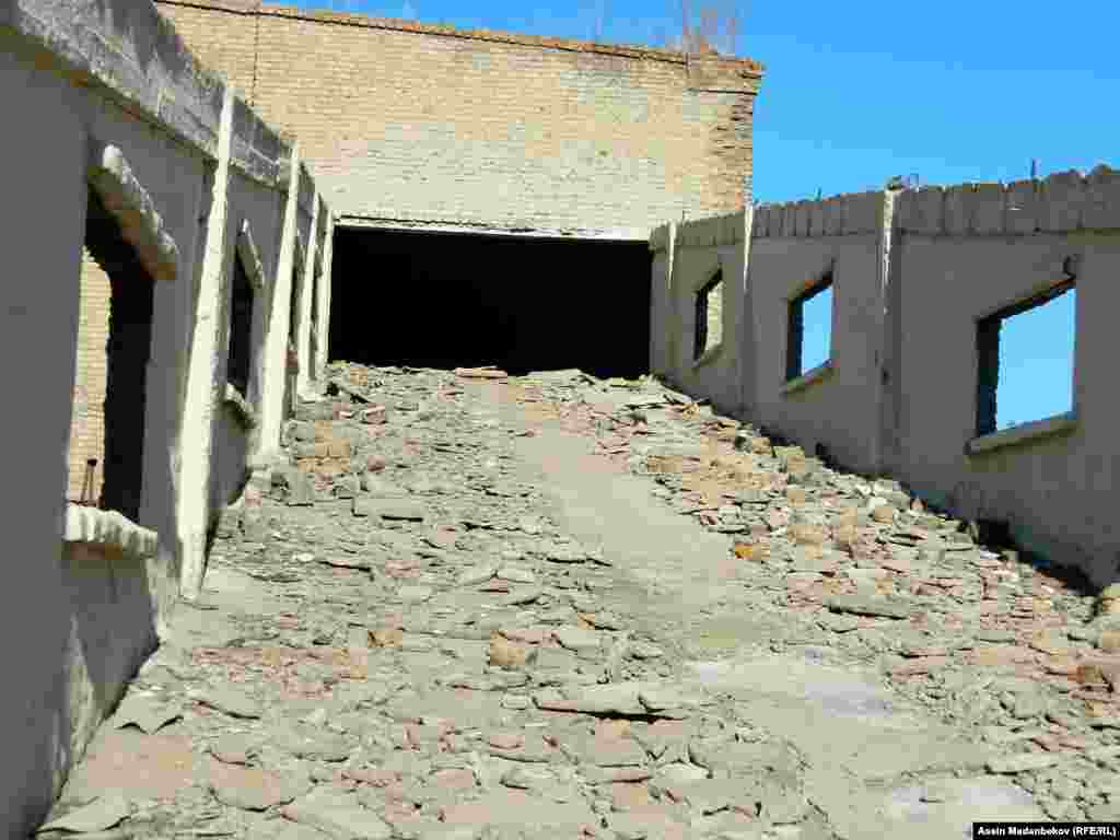 Заводдун азыркы көрүнүшү.