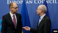 Арсеній Яценюк (ліворуч) і Герман ван Ромпей