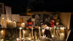 Свечи в память о Сереже Аветисяне. Ереван