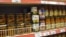 Продукты в магазине в Симферополе. Сентябрь 2015 года