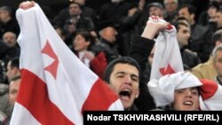 Сегодня бурные восторги на тему победы юношеской сборной Грузии над сборной Исландии были слышны в Тбилиси везде