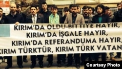 Искешәһәр татарлары 2014 елда Русиянең Кырымны аннексияләвенә каршы урам җыеннары уздырды 