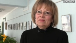 Qırım separatistleri ukrain gimnaziyasınıñ müdirini içteñ çıqmağa mecbur ettiler.