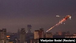 За словами Зеленського, військові прибули для участі у спільних із партнерами навчаннях, які можуть стати основою для нової системи протидії російським і будь-яким іншим дронам 