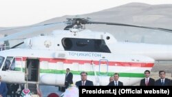 Встреча президента Эмомали Рахмона в районе Шамсиддин Шохин. 13 сентября 2017 года