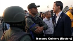 Վենեսուելա - Ընդդիմության առաջնորդ Նիկոլաս Մադուրոն բանակցում է զինվորականների հետ, 30-ը ապրիլի, 2019թ․