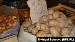 Картошка дар баробари нон яке аз муҳимтарин анвои ғизои мардуми Тоҷикистон аст 