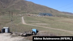 На месторождении Джеруй.