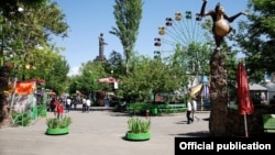 Երևանի «Հաղթանակ» զբոսայգին, արխիվ