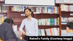 راهد که محصل سال سوم پوهنتون کابل بود، سال گذشته در ۲۱ سالگی‌اش در حمله بر این پوهنتون کشته شد.