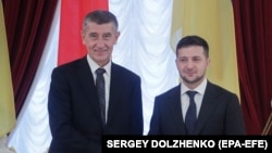 Прем’єр-міністр Чехії Андрей Бабіш на спільній прес-конференції з президентом України Володимиром Зеленським, Київ 19 листопада 2019 року