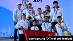 Самбо боюнча Кыргызстандын жаштар курама командасы. 7-сентябрь, 2021-ж. Казан, Татарстан.