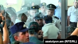 «Սասնա ծռեր»-ի գործով դատական նիստերից մեկը, արխիվ