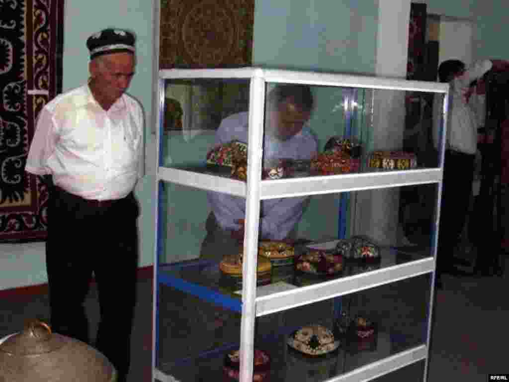 Намоишгоҳ дар осорхонаи Беҳзод #17