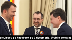 Captură mărită și editată pentru claritate din videoclipul publicat de Vlad Voiculescu pe Facebook.