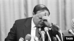(архівна фотографія) Єгор Гайдар, 9 червня 1994 рік