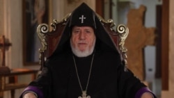 Կաթողիկոսը տեսակցել է Միքայել արքեպիսկոպոս Աջապահյանին