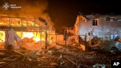 Очільник ОВА Олег Кіпер уточнив, що війська РФ вночі балістичними ракетами атакували цивільну інфраструктуру міста Татарбунари Білгород-Дністровського району