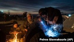 عکس جنبۀ تزینی دارد