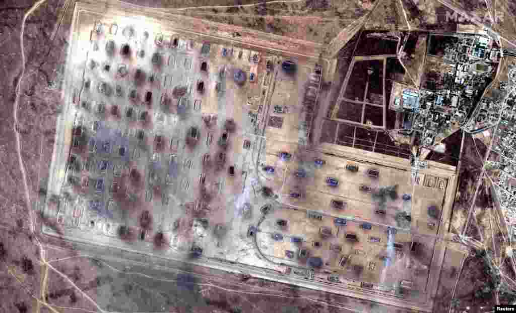 Kazakhstan - View of a munitions depot after blasts, near the town of Arys in southern Kazakhstan, on this handout satellite image released on June 25, 2019. Satellite image ©2019 Maxar Technologies/Handout via REUTERS   ATTENTION EDITORS - THIS IMAGE HAS