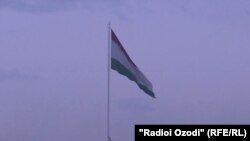 کشور های منطقه امیدوارم بتوانند راه حلی به مشکلات امنیتی به ویژه تهدید های که از افغانستان متوجه آنان است٬ جستجو کنند. 