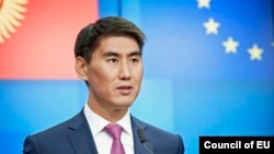 Чыңгыз Айдарбеков.