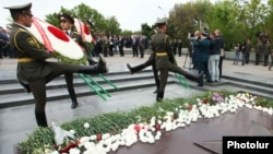 Մայիսի 9-ը Երևանի «Հաղթանակ» զբոսայգում, արխիվ