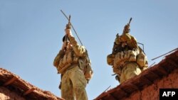 تصویر آرشیف: دو تن از سربازان آسترالیایی در افغانستان 