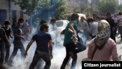 “Студенттик демонстрация” шайлоонун жыйынтыктарына каршы билдирүүлөр менен коштолду