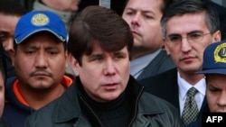 Губернатор штату Іллінойс Род Блаґоєвич на прес-конференції у Чикаго. 8 грудня 2008 р.