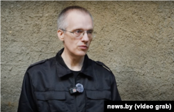 Юры Зянковіч падчас зьняволеньня, скрыншот зь відэа беларускага дзяржаўнага тэлеканалу