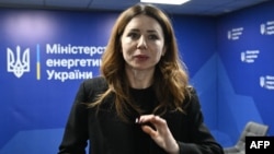 Ուկրաինայի էներգետիկայի նախարար Սվետլանա Գրինչուկը Կիևում ասուլիսի ժամանակ, 10-ը նոյեմբերի, 2025թ.