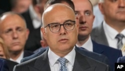 Милош Вучевич.