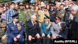 Башкортстан президенты Рөстәм Хәмитов ветераннарның хәлен белешә