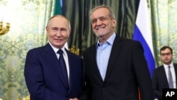 Орусия жана Иран президенттери Владимир Путин жана Масуд Пезешкиян, Москва, 17-январь, 2025