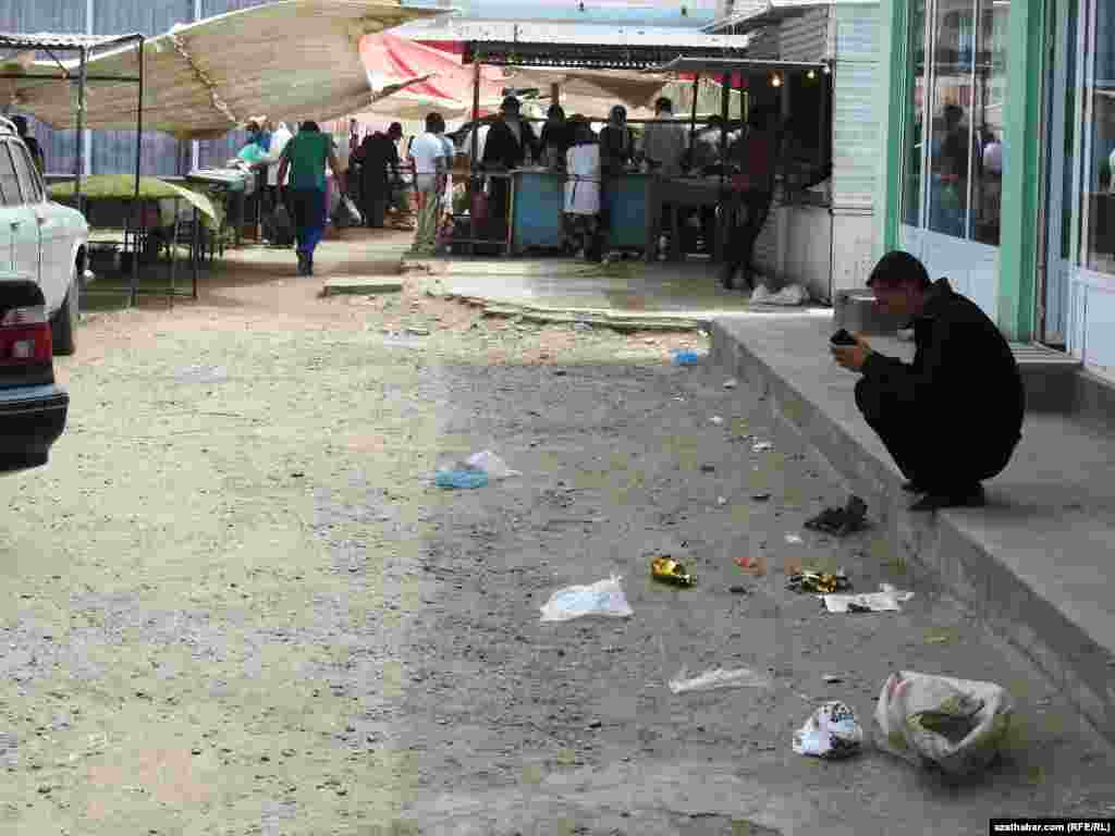 Bazaryň hususy teleke&ccedil;ilere degişli b&ouml;legi