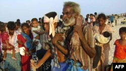 Власть Шри-Ланки, возможно, и будет привлечена к ответственности за многочисленные жертвы среди мирного населения. Но тысячи тамилов могут до этого не дожить 