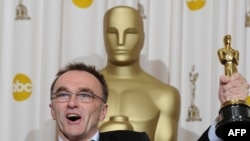 "Алачыктагы миллионер" фильминин режиссеру Дэнни Бойл Оскар сыйлыгы менен,  22-февраль 2009-жыл