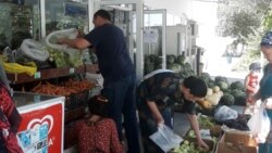 Bir tarapdan keselçilik, beýleki tarapdan pulsuzlyk täze okuw ýylyna taýýarlyk görýän ene-atalary aladalandyrýar