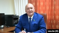 Жуматай Алиев. Фото с сайта cau.kz.