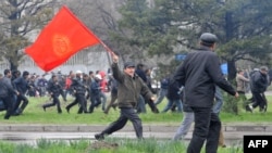 Бишкек шаары, 7-апрель, 2010-жыл  