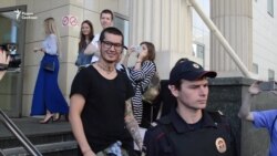 Суд рассматривает жалобу на депортацию Али Феруза