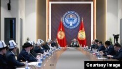 "Дин тутуу эркиндиги жана диний уюмдар жөнүндө” мыйзам долбоору талкууланып жатат. 8-ноябрь, 2024-жыл