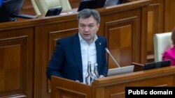 Autoritățile speră că pachetul financiar oferit de UE va permite țării să atingă o creștere economică de 5% în următorii ani.