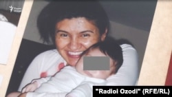 Лола Гуломова