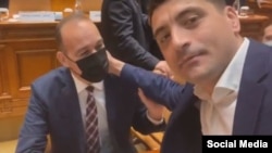 Джорджэ Сім’ён праводзіць «сілавы стрым» зь міністрам Данам Вылчану