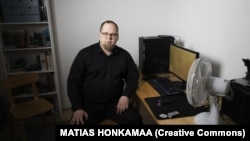 Пасі Пароінен, OSINT-аналітик фінської Black Bird Group