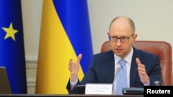 Арсеній Яценюк, Київ, 25 червня 2014 року