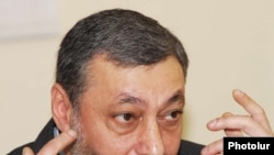 Александр Арзуманян