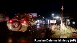 Карабах - Российские миротворцы въезжают в Степанакерт, 12 ноября 2020 г.